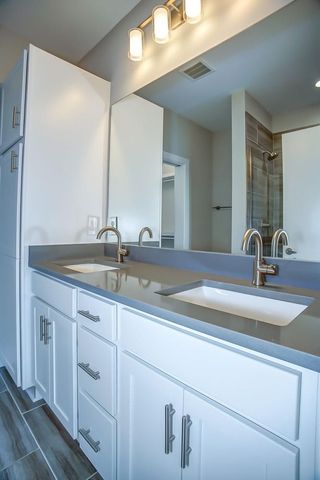 58 Fern Ave, Nashville, TN 37207