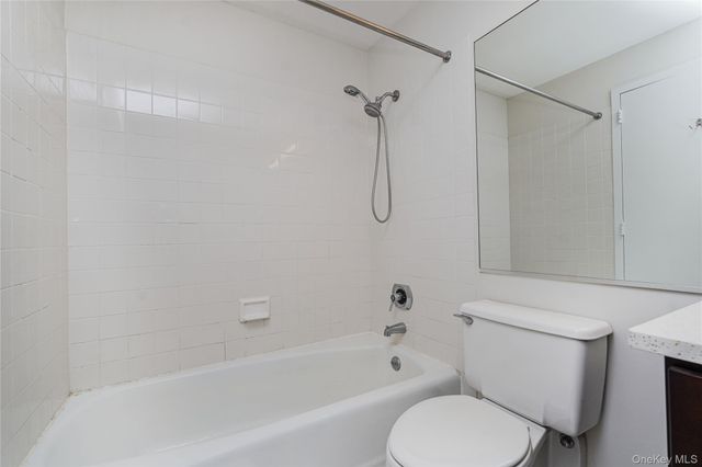 80 Bay Street Landing 3K, Staten Island, NY 10301
