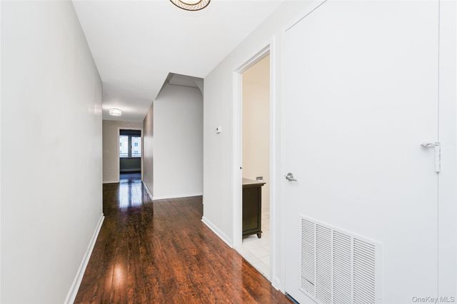 80 Bay Street Landing 3K, Staten Island, NY 10301