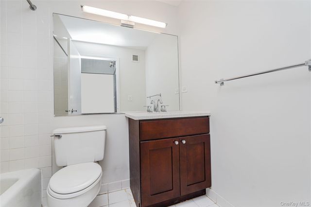 80 Bay Street Landing 3K, Staten Island, NY 10301