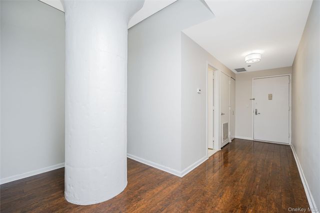80 Bay Street Landing 3K, Staten Island, NY 10301
