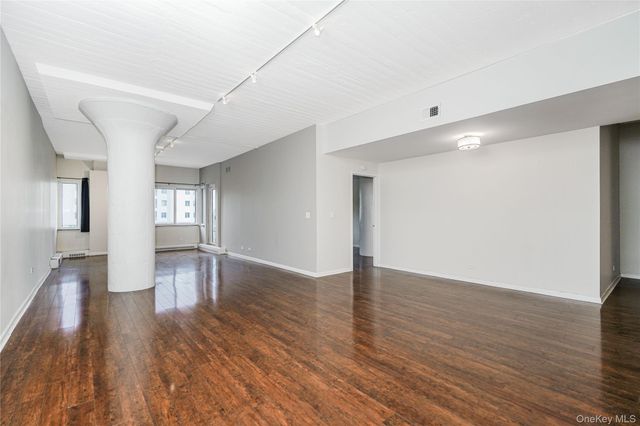 80 Bay Street Landing 3K, Staten Island, NY 10301