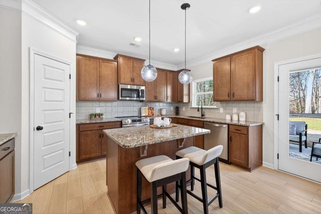 84 Willow Circle, Rock Spring, GA 30739