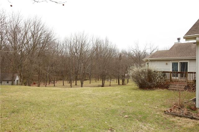 26313 S Smoke Road, Peculiar, MO 64078
