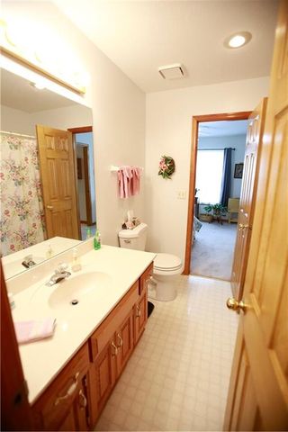 26313 S Smoke Road, Peculiar, MO 64078