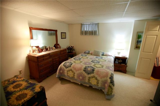 26313 S Smoke Road, Peculiar, MO 64078