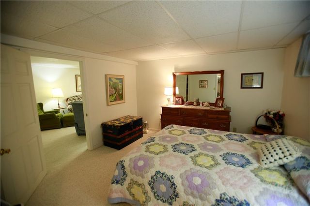 26313 S Smoke Road, Peculiar, MO 64078