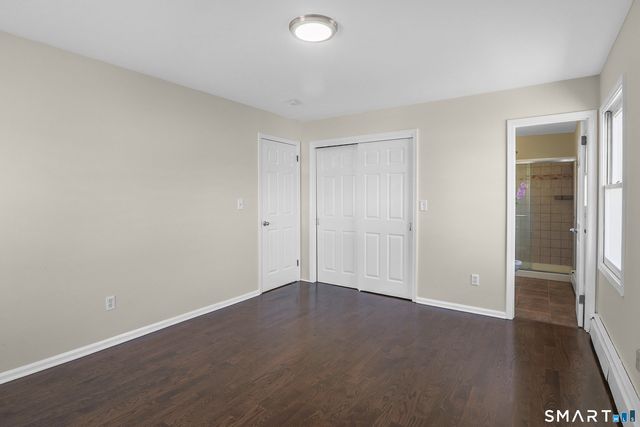 33 Trelane Drive, Bridgeport, CT 06606