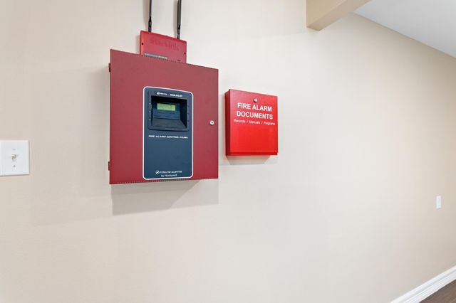 5755 Sul Ross Ln, Beaumont, TX 77706