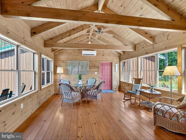 1494 MOUNTAIN RD, Orrtanna, PA 17353