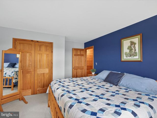 1494 MOUNTAIN RD, Orrtanna, PA 17353