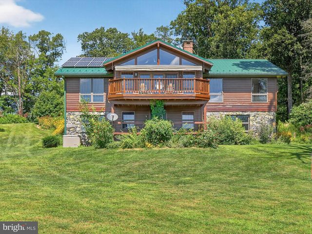 1494 MOUNTAIN RD, Orrtanna, PA 17353