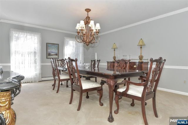 400 Scholar Court, Franklin Lakes, NJ 07417