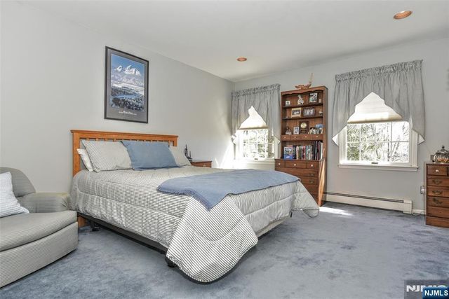 400 Scholar Court, Franklin Lakes, NJ 07417