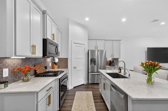 14006 Grand Teton Lane, Conroe, TX 77384