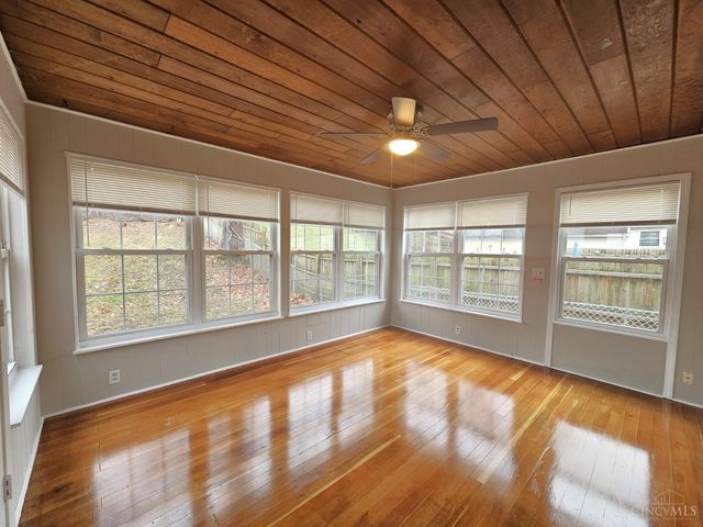 1055 Hempstead Drive, Springfield Twp., OH 45231