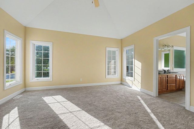 10739 Erie Drive, Crown Point, IN 46307