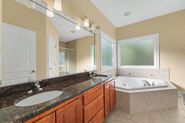 10739 Erie Drive, Crown Point, IN 46307