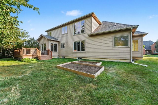 10739 Erie Drive, Crown Point, IN 46307