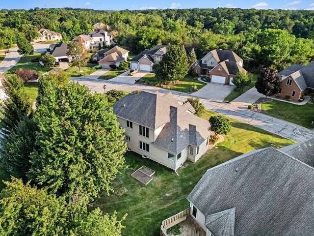 10739 Erie Drive, Crown Point, IN 46307
