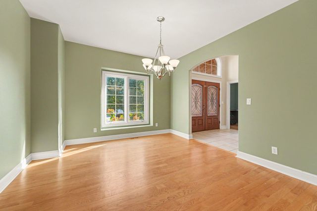 10739 Erie Drive, Crown Point, IN 46307
