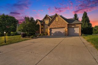 10739 Erie Drive, Crown Point, IN 46307