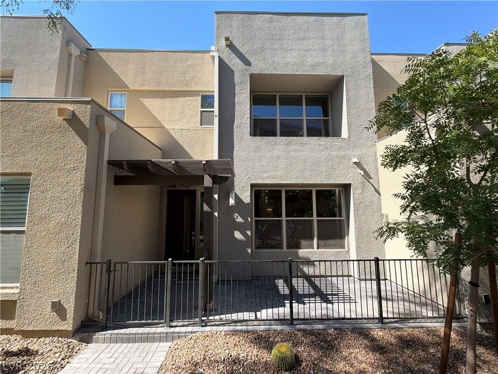 1250 Venue Street 102, Las Vegas, NV 89135 — exterior