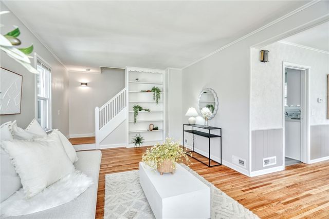 178 Scottsville Road, Rochester, NY 14611