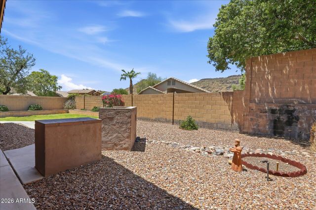 4034 W CHISUM Trail, Phoenix, AZ 85083