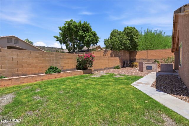 4034 W CHISUM Trail, Phoenix, AZ 85083