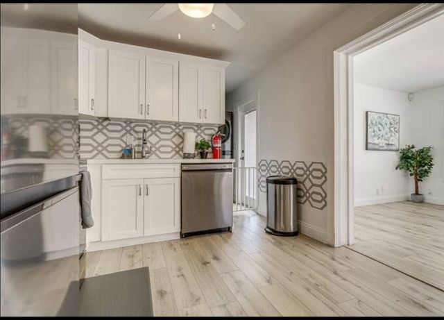 4295 Crestdale Street, Palm Beach Gardens, FL 33410