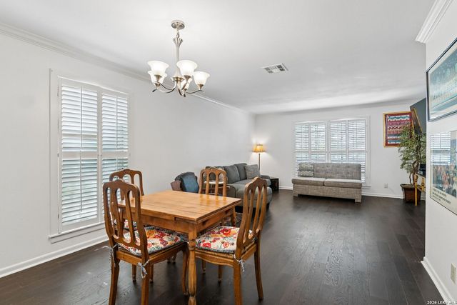165 W Rampart Dr Apt 108, San Antonio, TX 78216