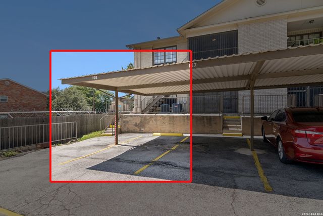 165 W Rampart Dr Apt 108, San Antonio, TX 78216