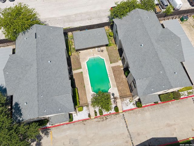 165 W Rampart Dr Apt 108, San Antonio, TX 78216