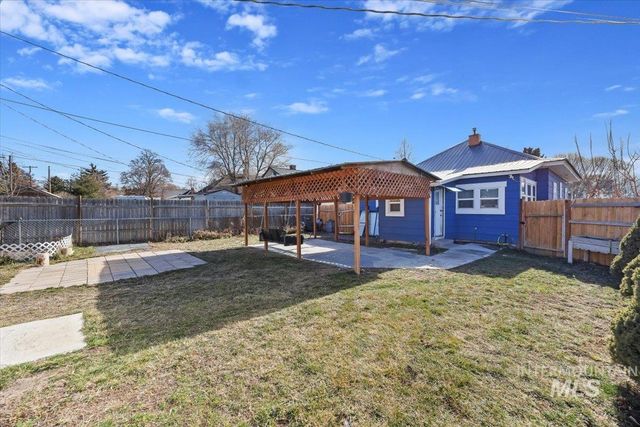 320 B Ave E, Jerome, ID 83338