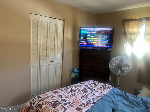 361 INDEPENDENCE BLVD, Lawnside, NJ 08045