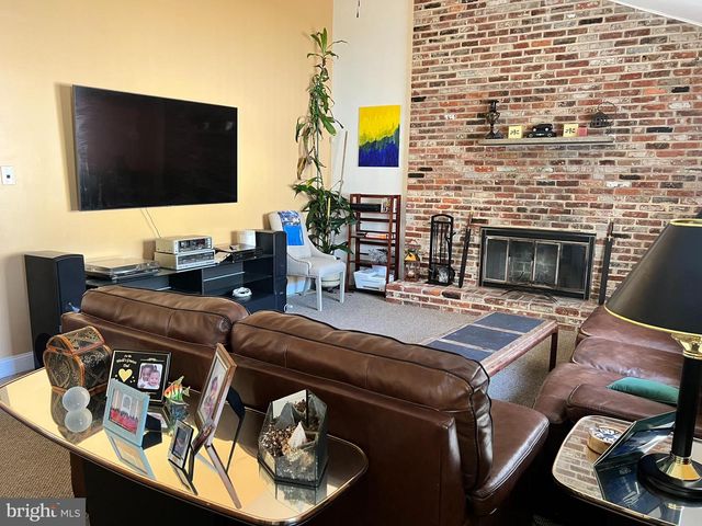 361 INDEPENDENCE BLVD, Lawnside, NJ 08045