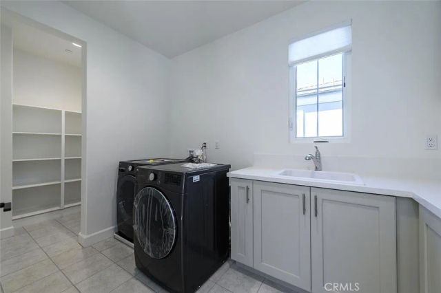 218 Trailmaster, Irvine, CA 92602