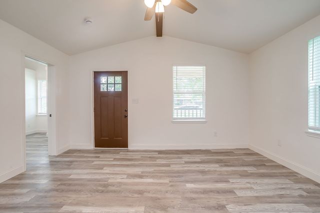 1115 Hanover Street, Weatherford, TX 76086