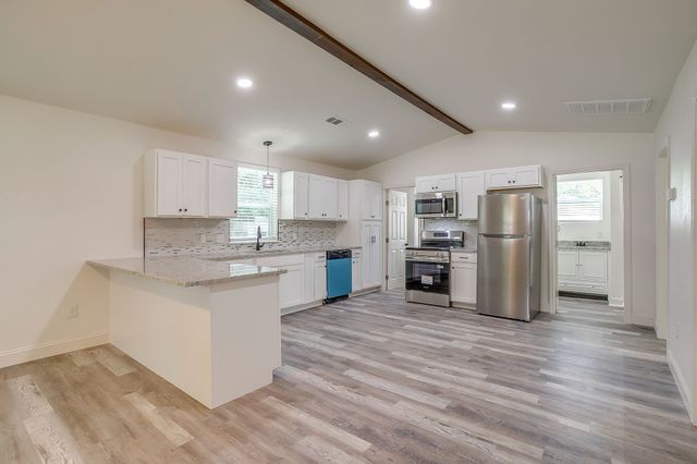 1115 Hanover Street, Weatherford, TX 76086