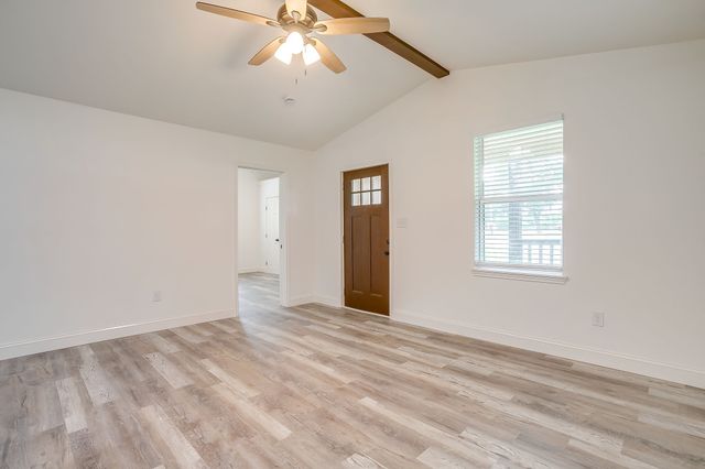 1115 Hanover Street, Weatherford, TX 76086