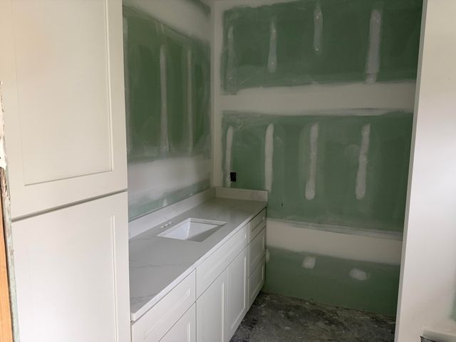 118 Blanchard Street, Walterboro, SC 29488