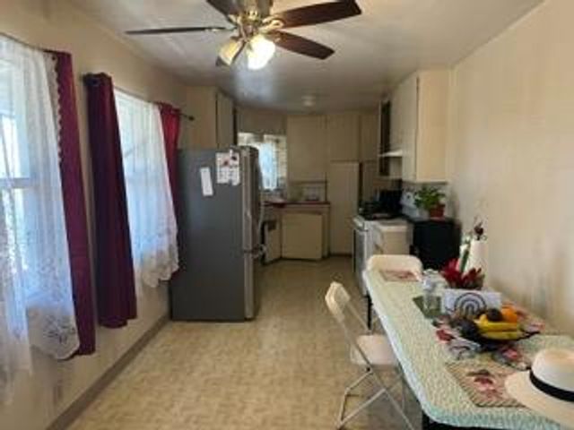 1206 Glenn Ave, Modesto, CA 95358