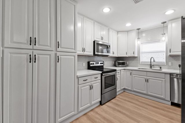 444 Zephyr Way, Juno Beach, FL 33408