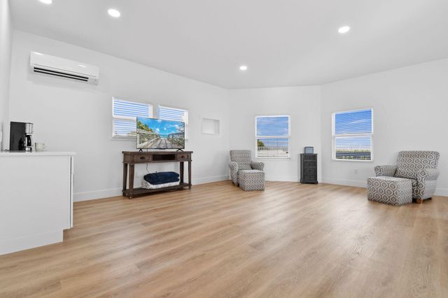 444 Zephyr Way, Juno Beach, FL 33408