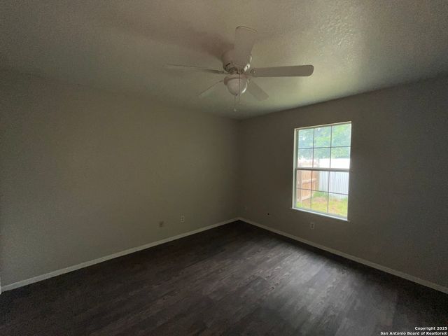 2230 Buffalo, San Antonio, TX 78221