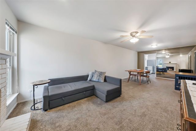 1517 Britainway Lane, Dallas, TX 75228