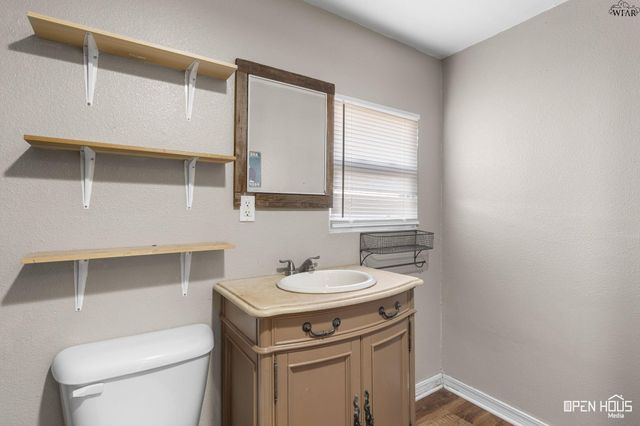 601 N BEVERLY DRIVE, Wichita Falls, TX 76306