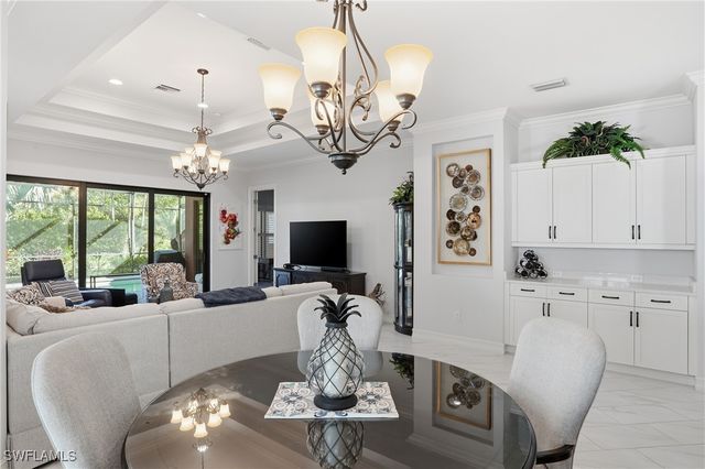 6648 Roma WAY, Naples, FL 34113