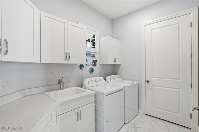 6648 Roma WAY, Naples, FL 34113